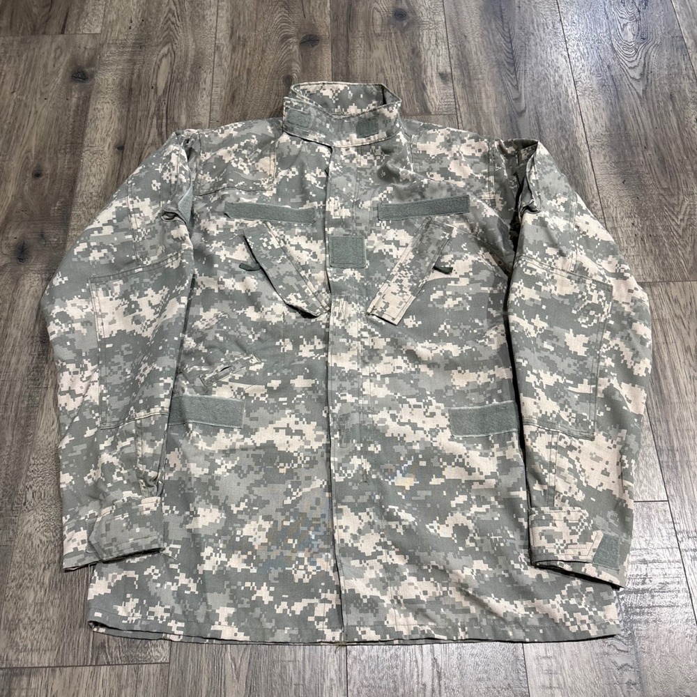 US Military ACU Field Coat Mens Medium Regular Gray Camo Good UCP Ripstop Jacket